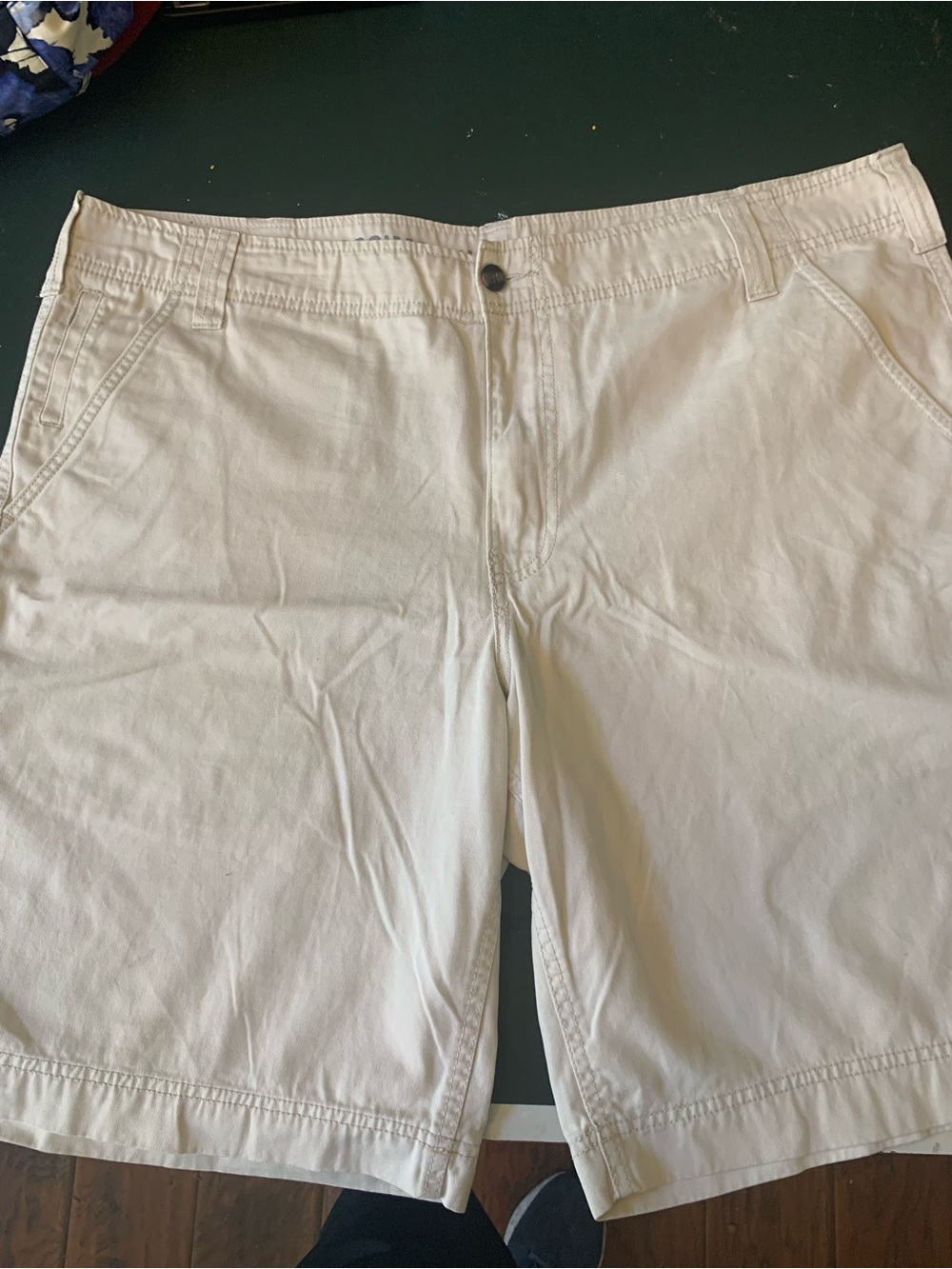 Mossimo Supply Co. White Flat-Front Men’s Shorts